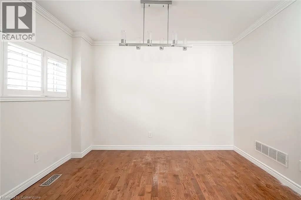65 KENILWORTH Avenue S Unit# Main, #Main