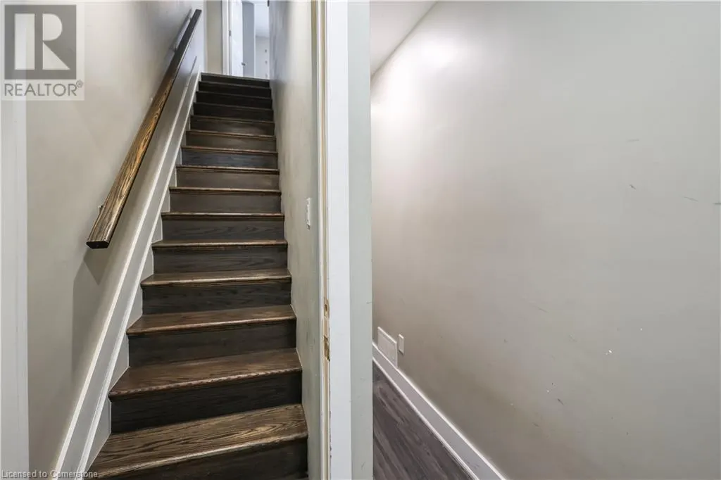 29 ASHLEY Street