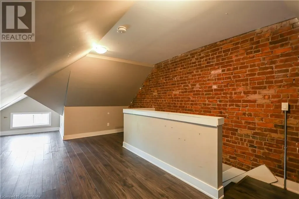 29 ASHLEY Street