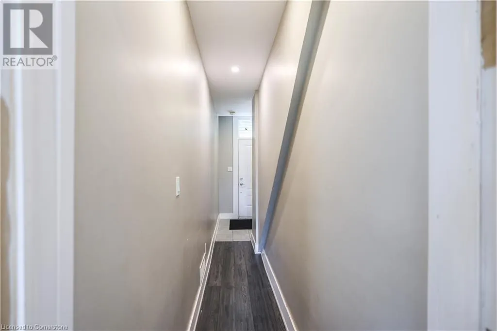 29 ASHLEY Street