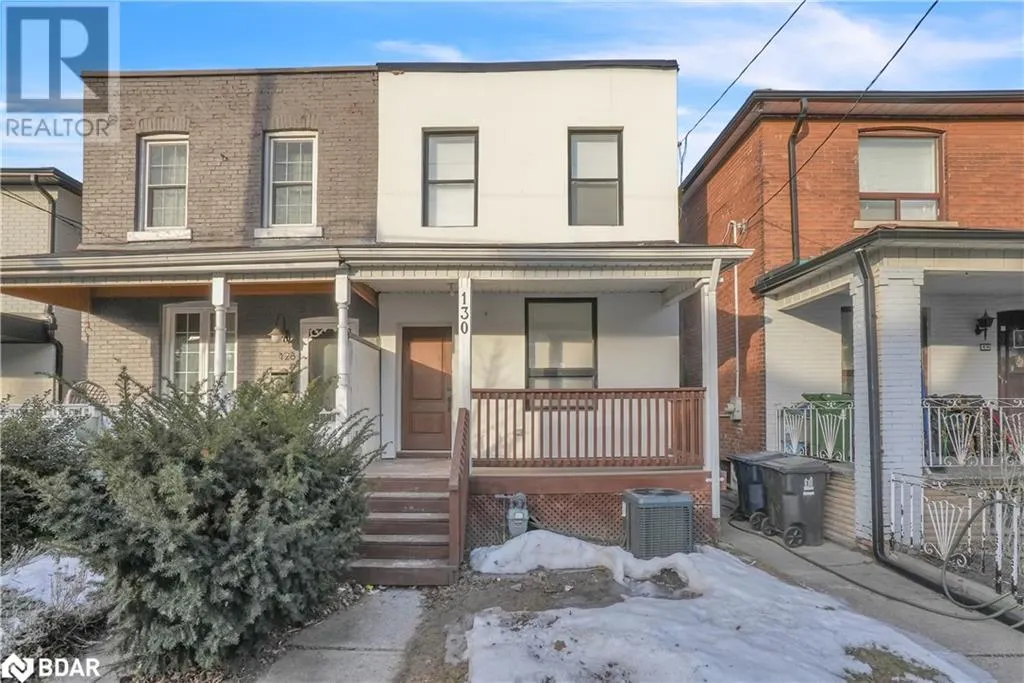 130 MULOCK Avenue