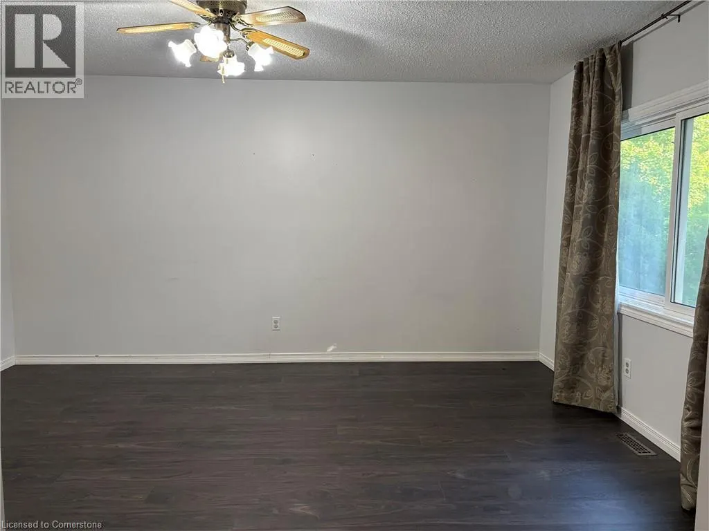 322 SCOTTSDALE DR