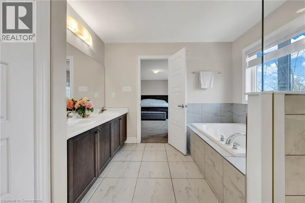 210 DOLMAN Street