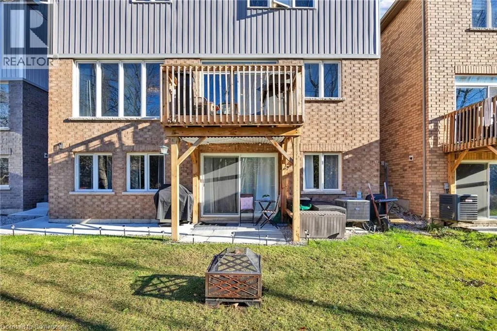 210 DOLMAN Street