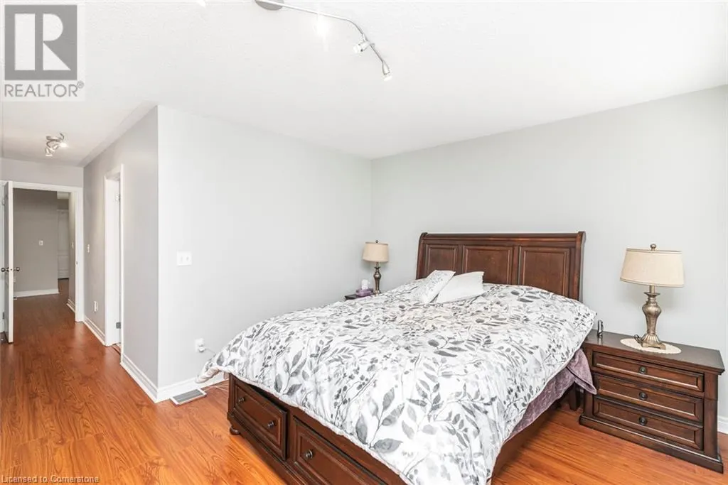 4825 VERDI Street