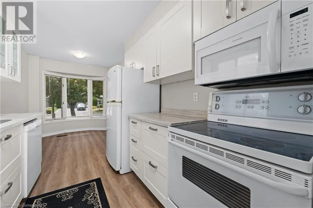 34 MERRITT Crescent
