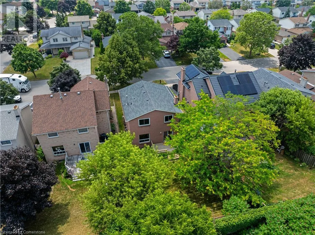 34 MERRITT Crescent