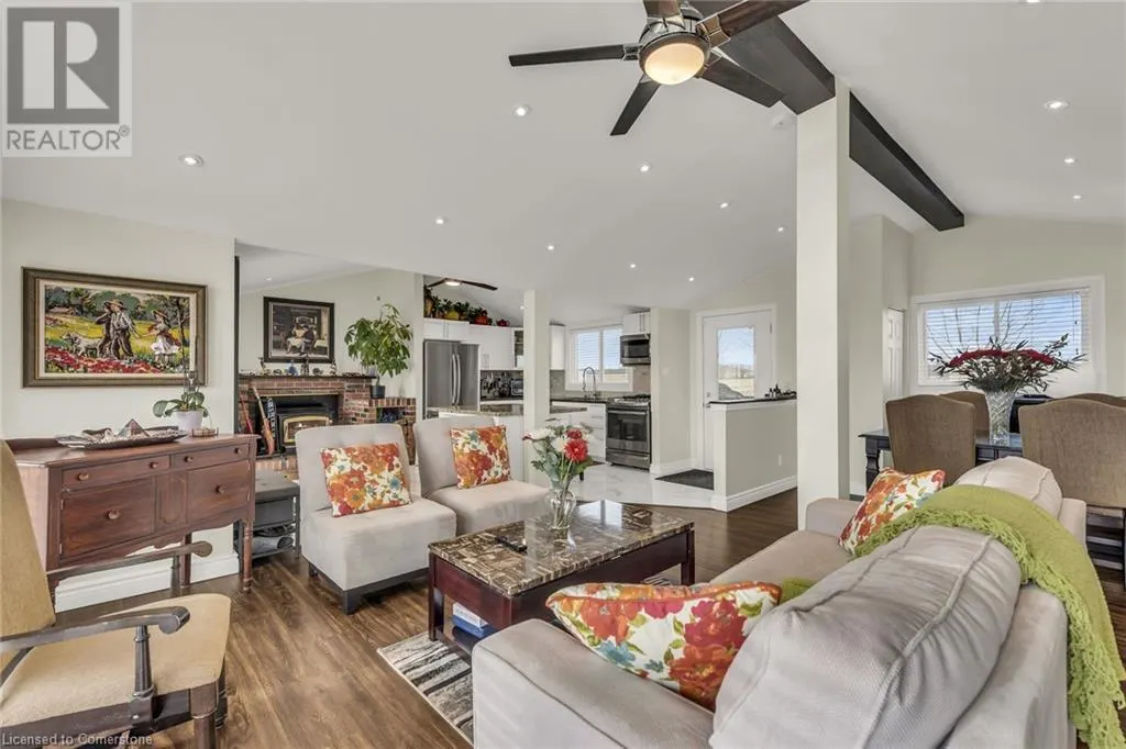 817 LAKESHORE Road