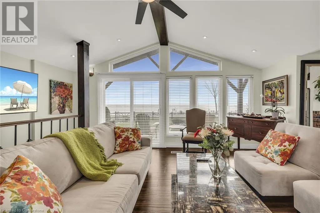 817 LAKESHORE Road