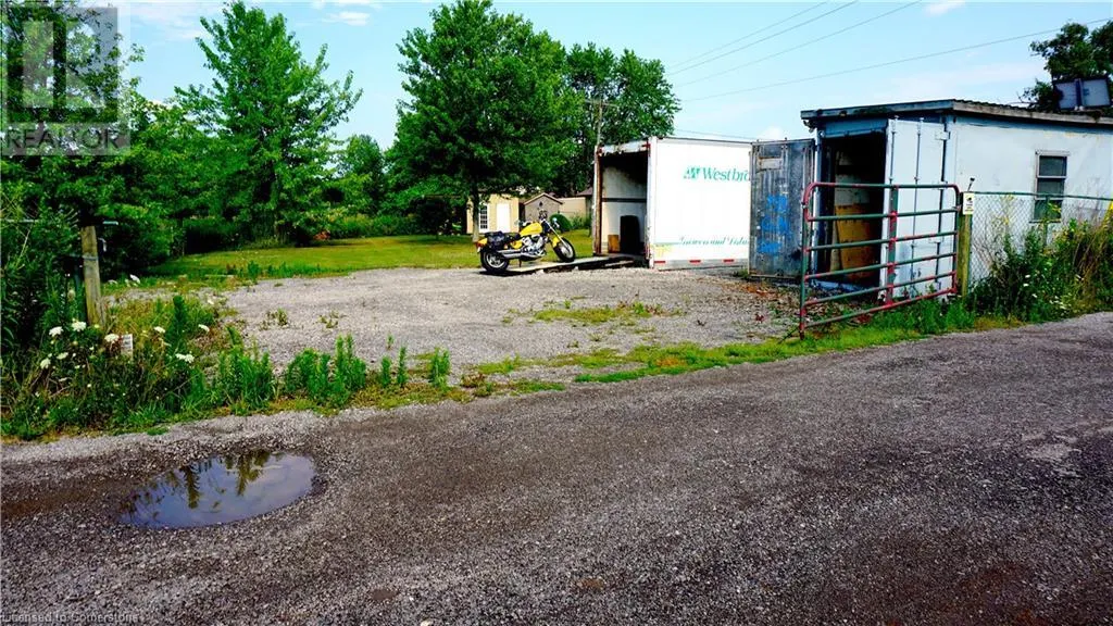 817 LAKESHORE Road