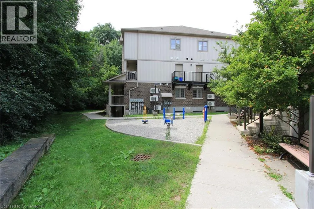 255 MAITLAND Street Unit# 3E, #3E