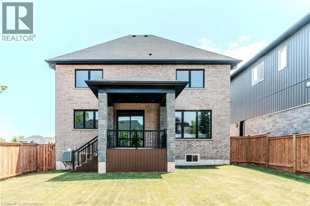 7 BARTLETT Avenue