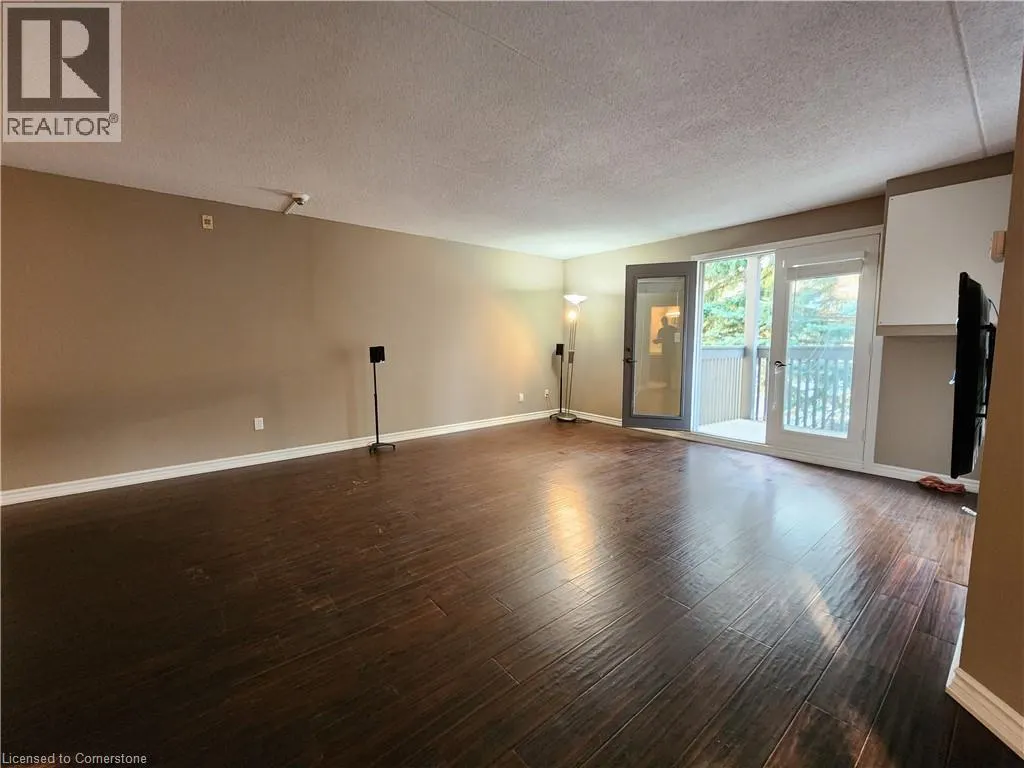 2020 CLEAVER Avenue Unit# 212, #212