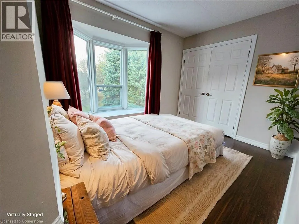 2020 CLEAVER Avenue Unit# 212, #212
