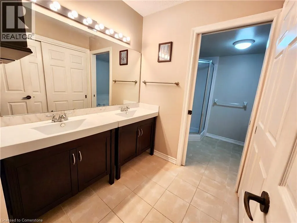 2020 CLEAVER Avenue Unit# 212, #212