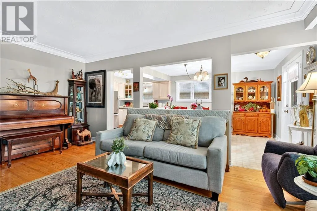 593 BRAEMORE Road
