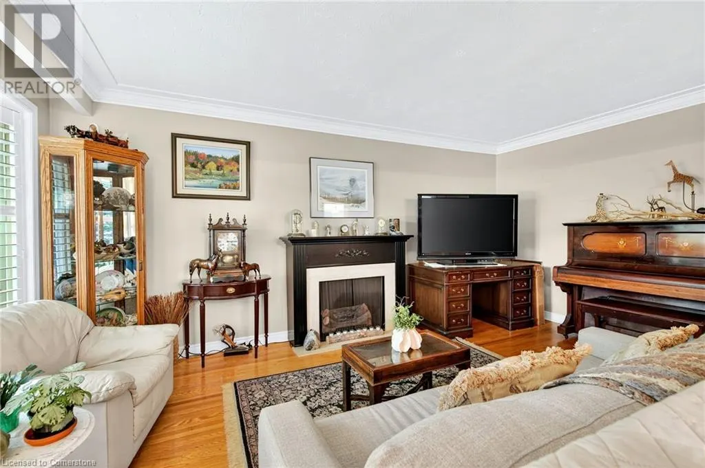 593 BRAEMORE Road