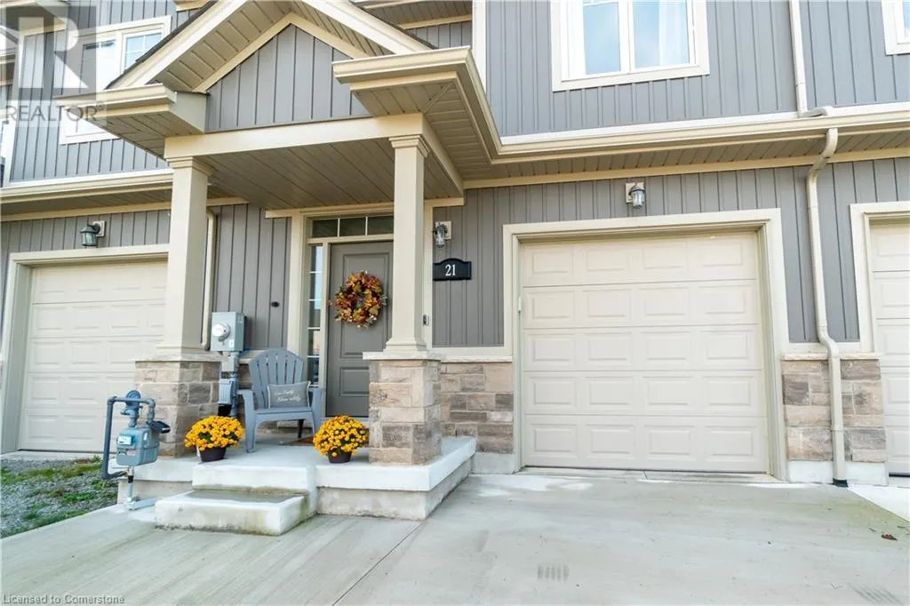 21 LAMB Crescent
