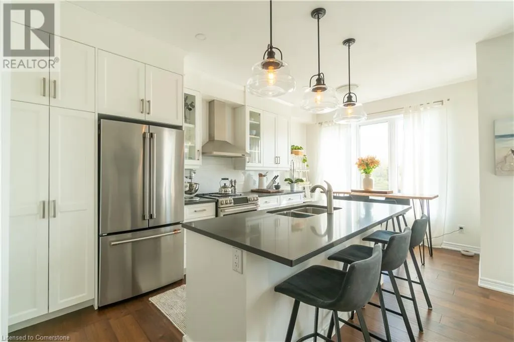 21 LAMB Crescent