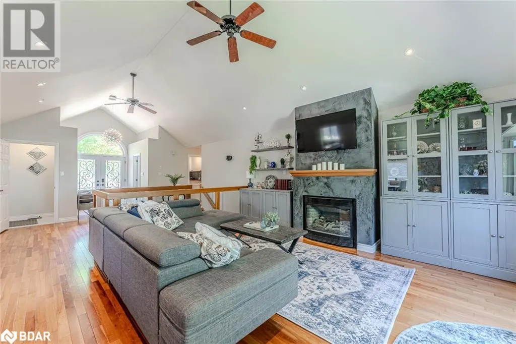 64 WOODCREST Road