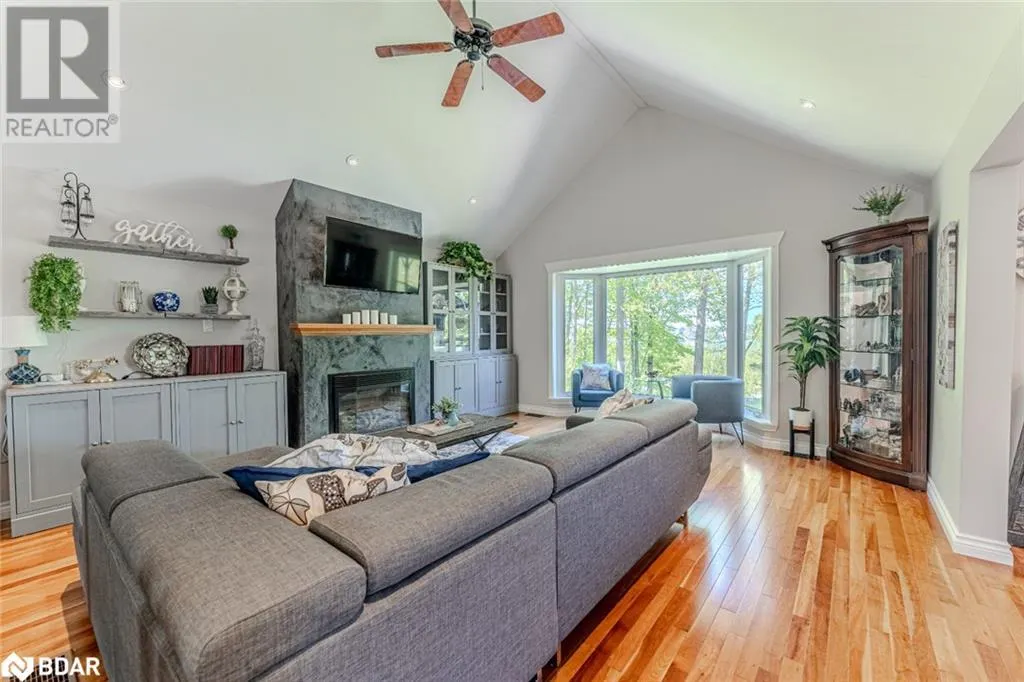 64 WOODCREST Road