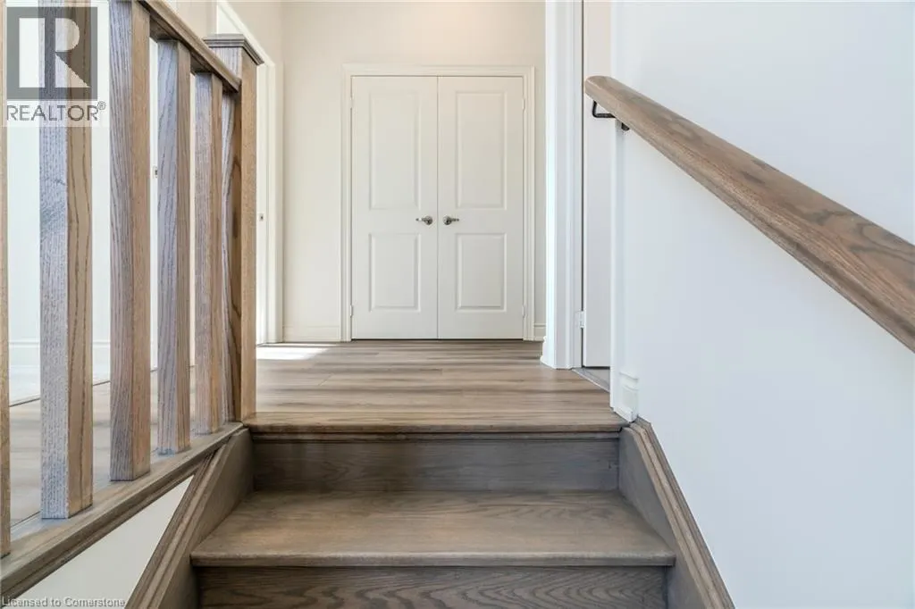 2 HOLCOMB Terrace