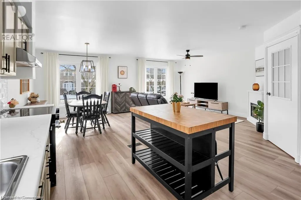 4943 HOMESTEAD Drive