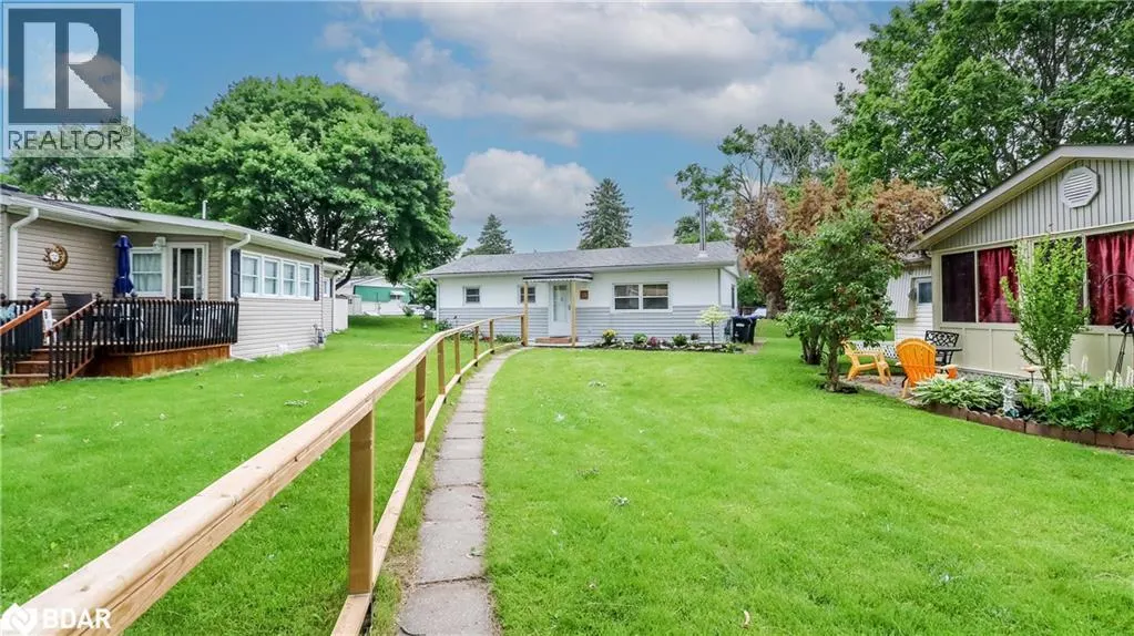 45 HAWTHORNE Drive