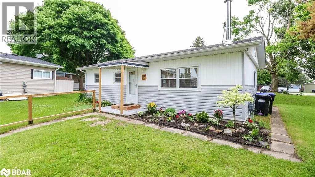 45 HAWTHORNE Drive
