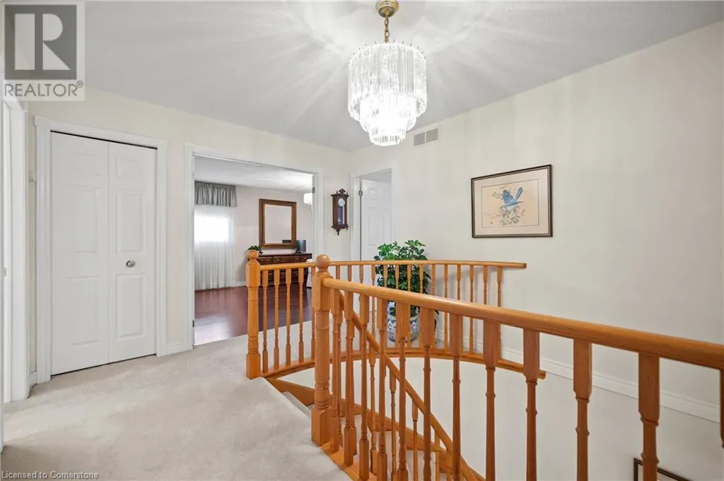 34 GOWINLOCK Court