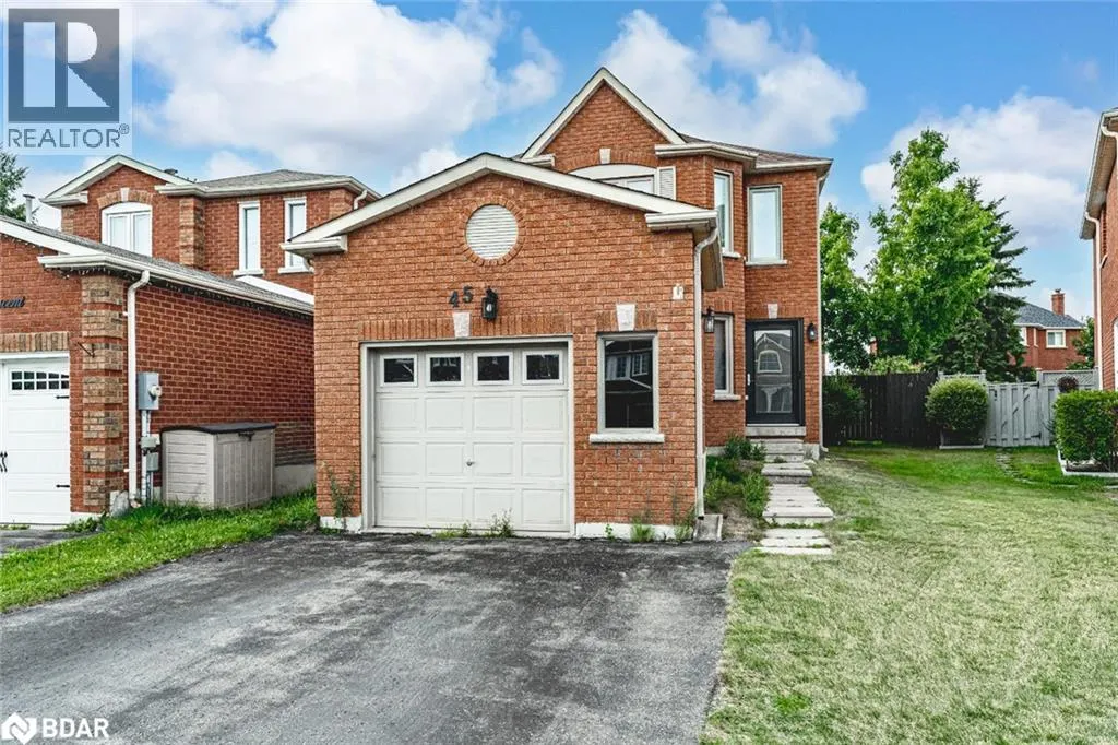 45 WEATHERUP Crescent