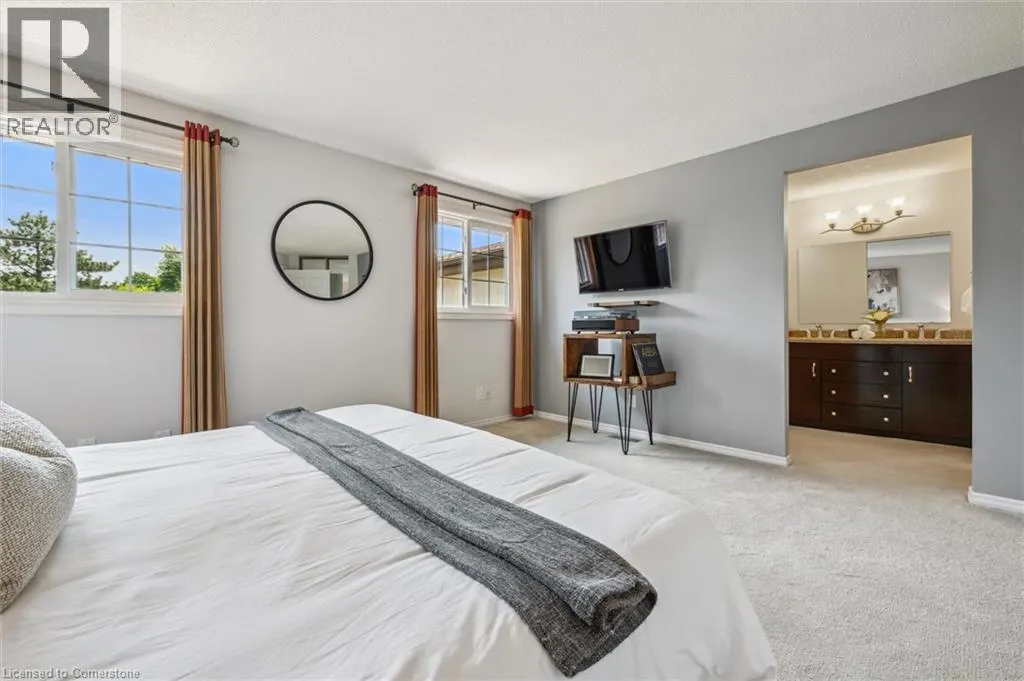 454 BEECHWOOD Place Unit# 4, #4