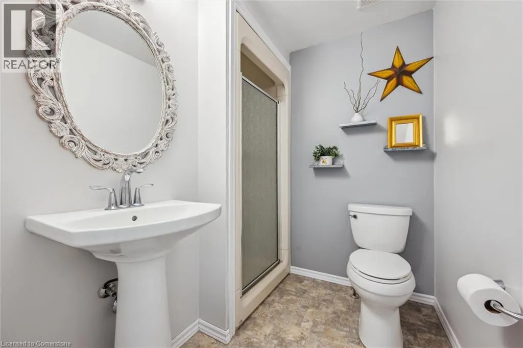 454 BEECHWOOD Place Unit# 4, #4