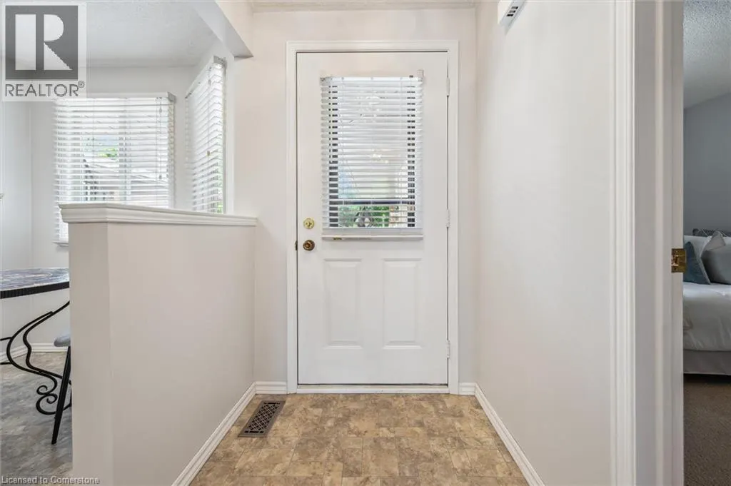 454 BEECHWOOD Place Unit# 4, #4