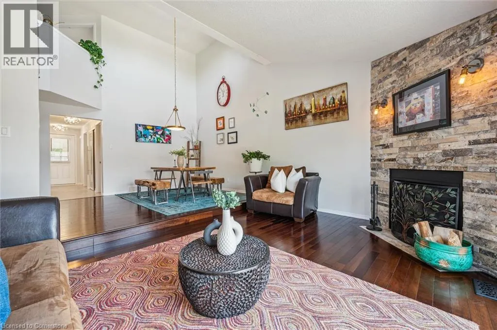 454 BEECHWOOD Place Unit# 4, #4
