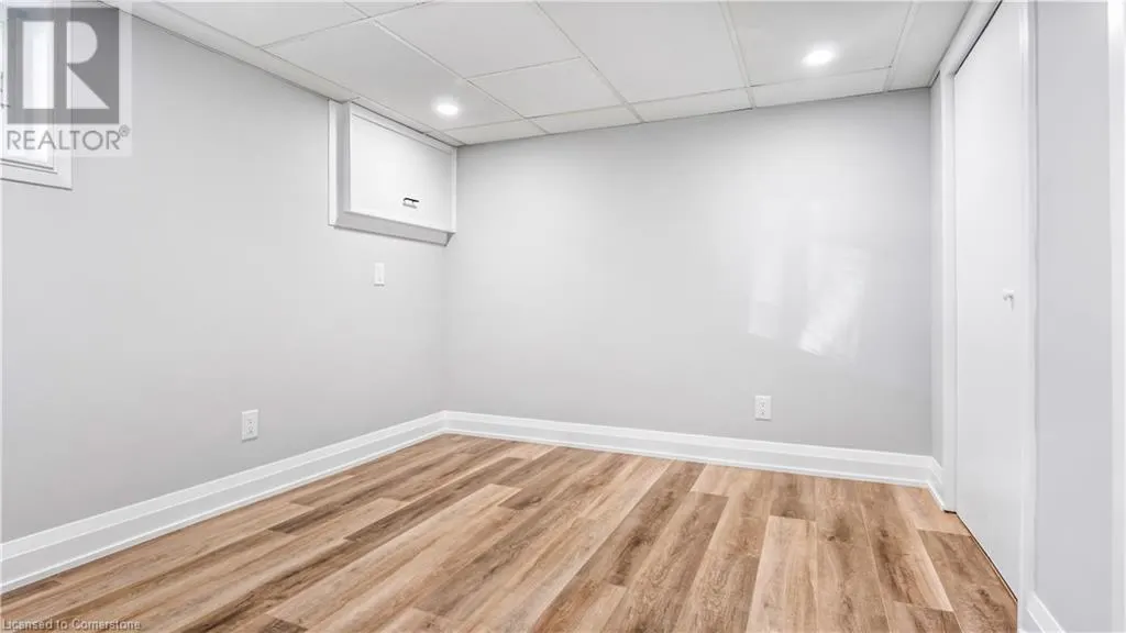 1036 CEDARWOOD Place