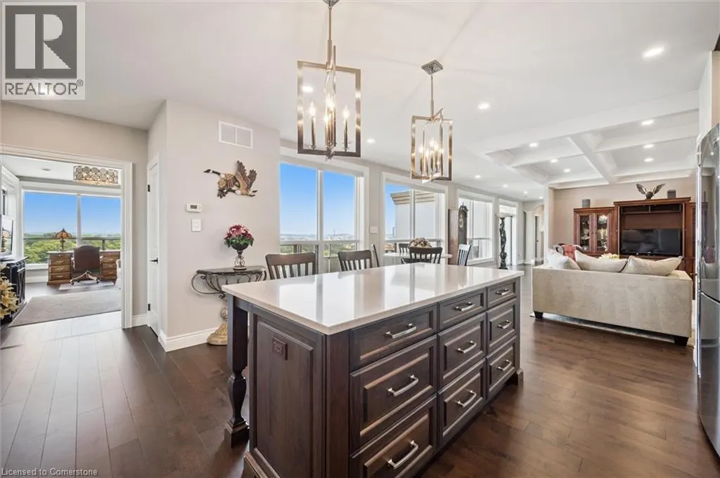 255 KEATS Way Unit# 1404, #1404