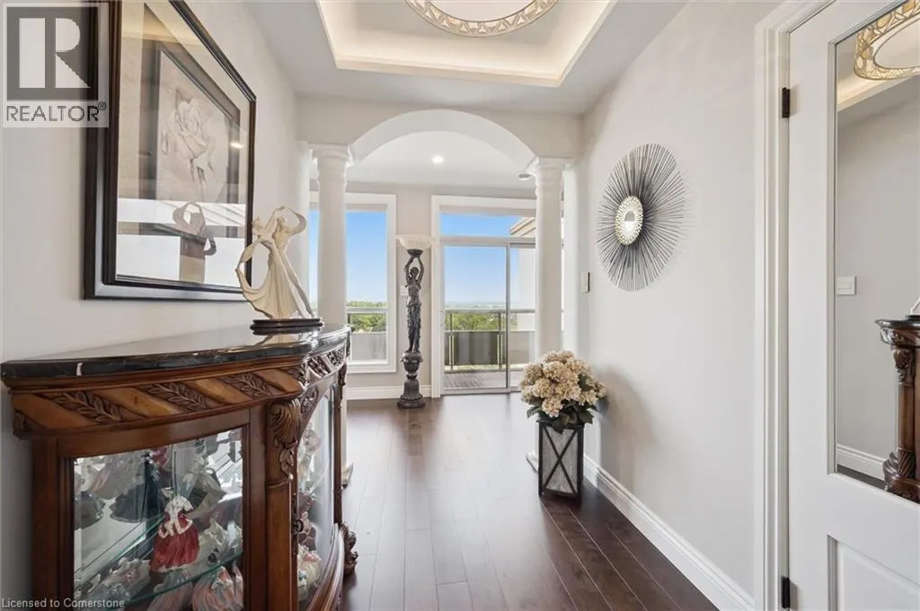 255 KEATS Way Unit# 1404, #1404