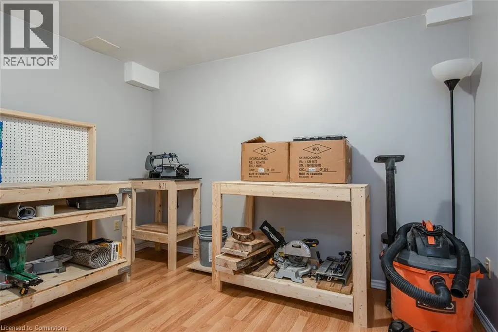 400 WILSON Avenue Unit# 19, #19