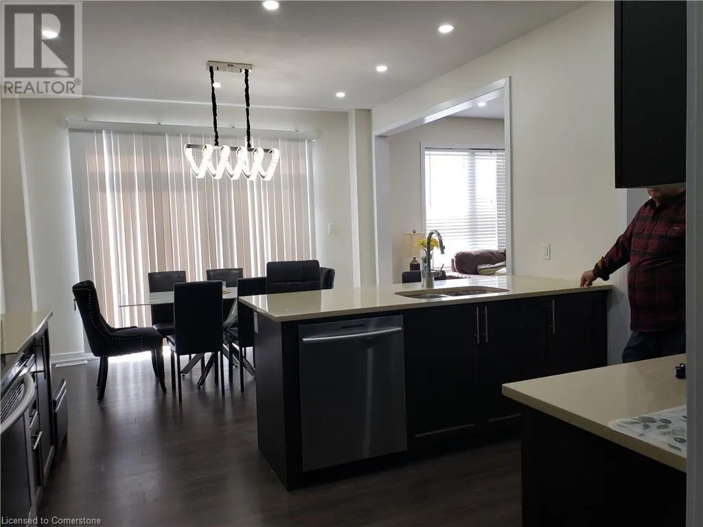 36 ALDGATE Avenue