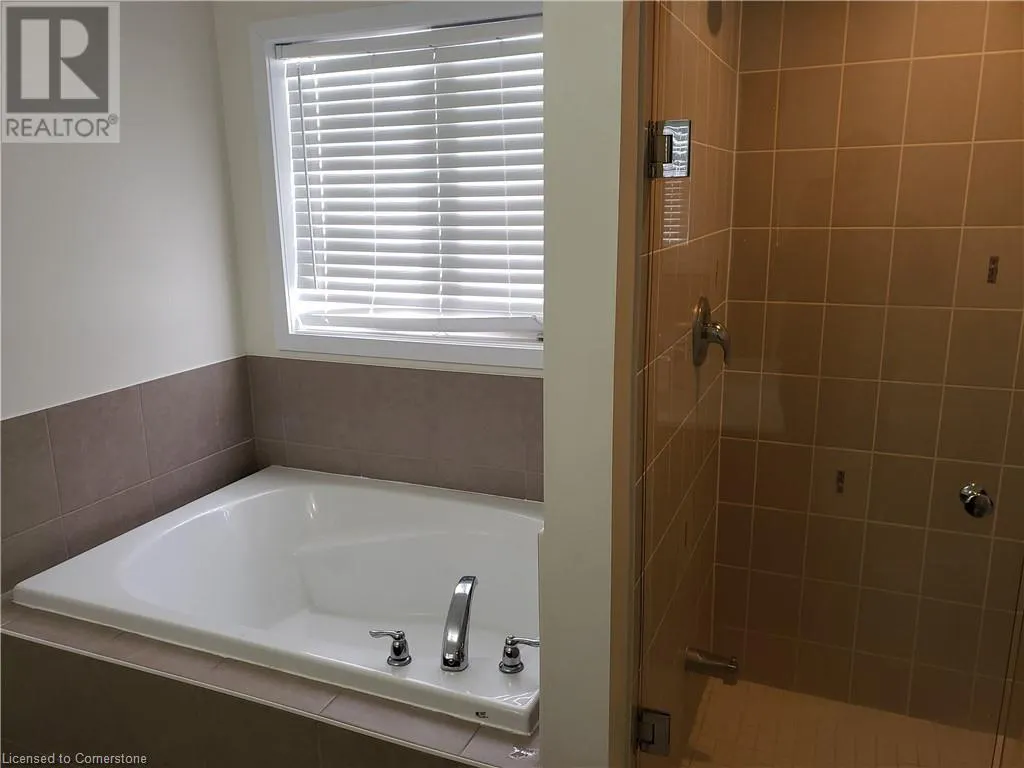 36 ALDGATE Avenue