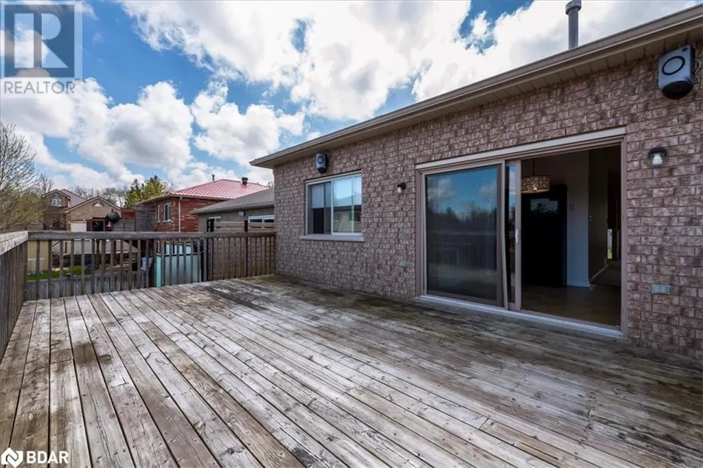 33 PRIMROSE Crescent
