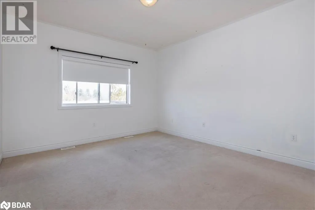 33 PRIMROSE Crescent
