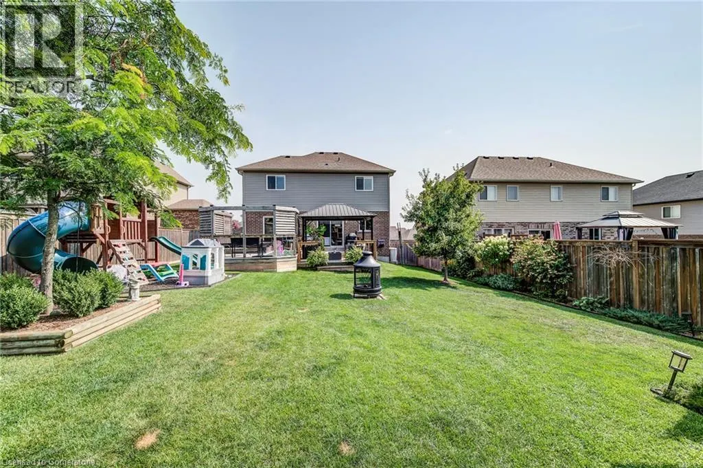 127 ENGLISH Crescent