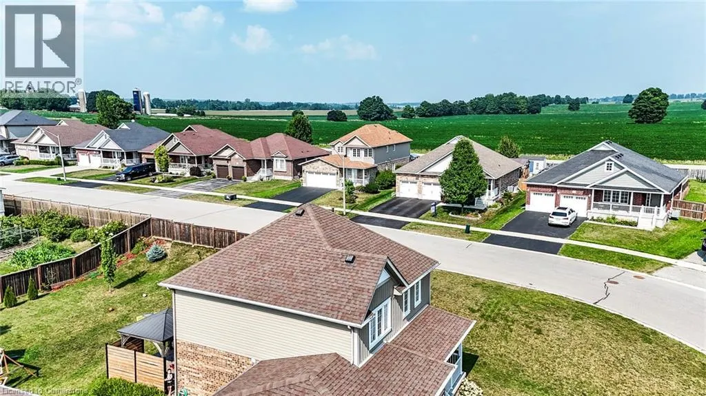 127 ENGLISH Crescent