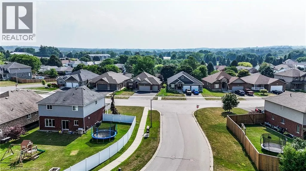 127 ENGLISH Crescent