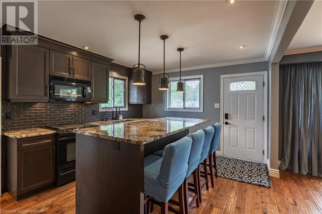 112 LIMPERT Avenue