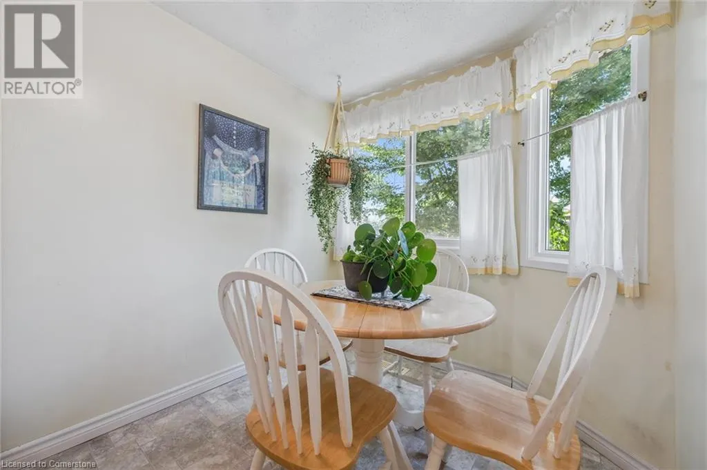 40 SILVERCREEK Parkway N Unit# 30, #30