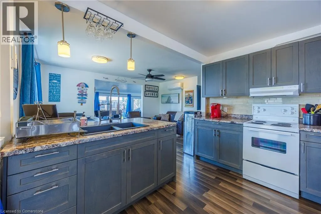203 HASTINGS Drive