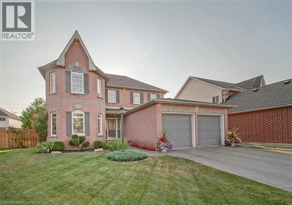 45 GOODMAN Crescent